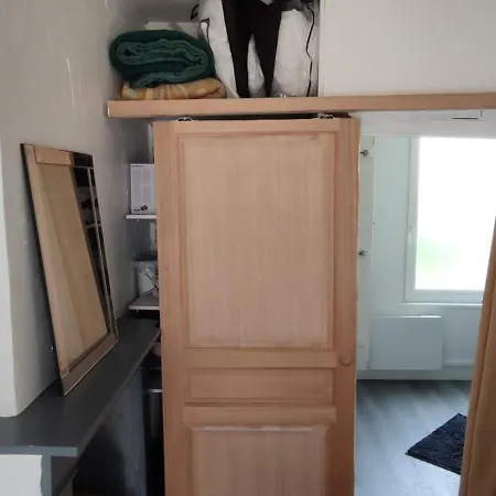 L'auxy Nyaraló Amiens